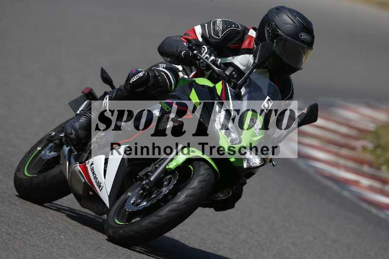Archiv-2023/28 05.06.2023 Moto Club Anneau du Rhin/blanc-novice/5